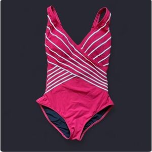 Gottex Raspberry Surplice One Piece Swimsuit 8 Tummy Control NWT 23EE158